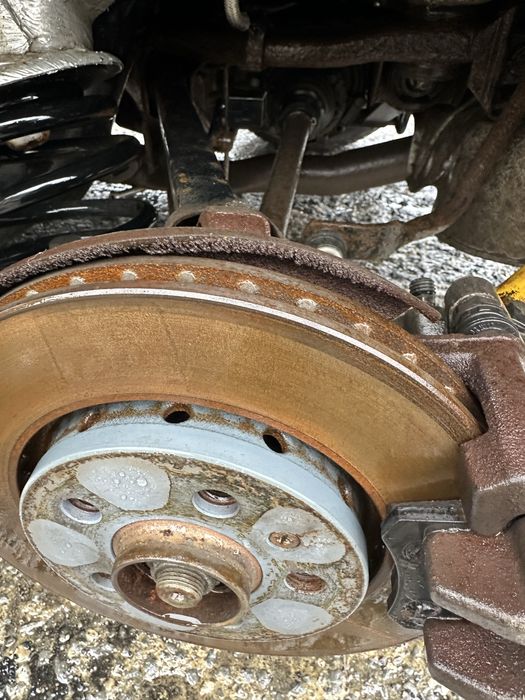 Задни спирачки ауди с3 audi s3 8l като нови