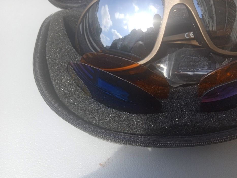 Спортни слънчеви очила Vivess