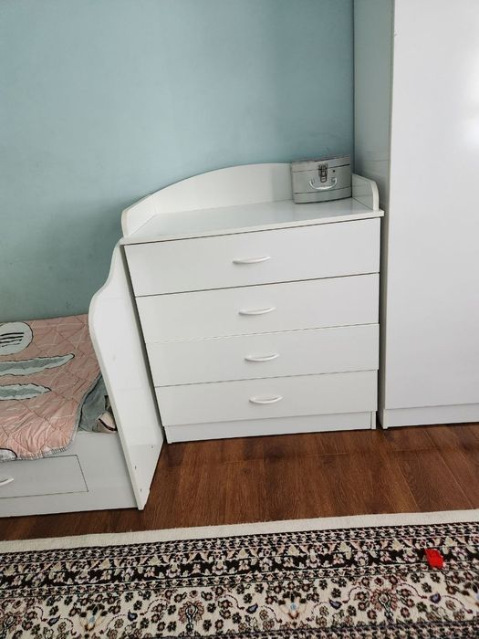 Detski mebel xolati zur