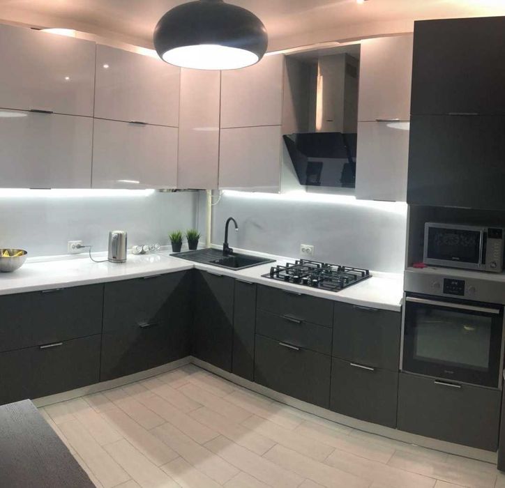 Кухонная гарнитура