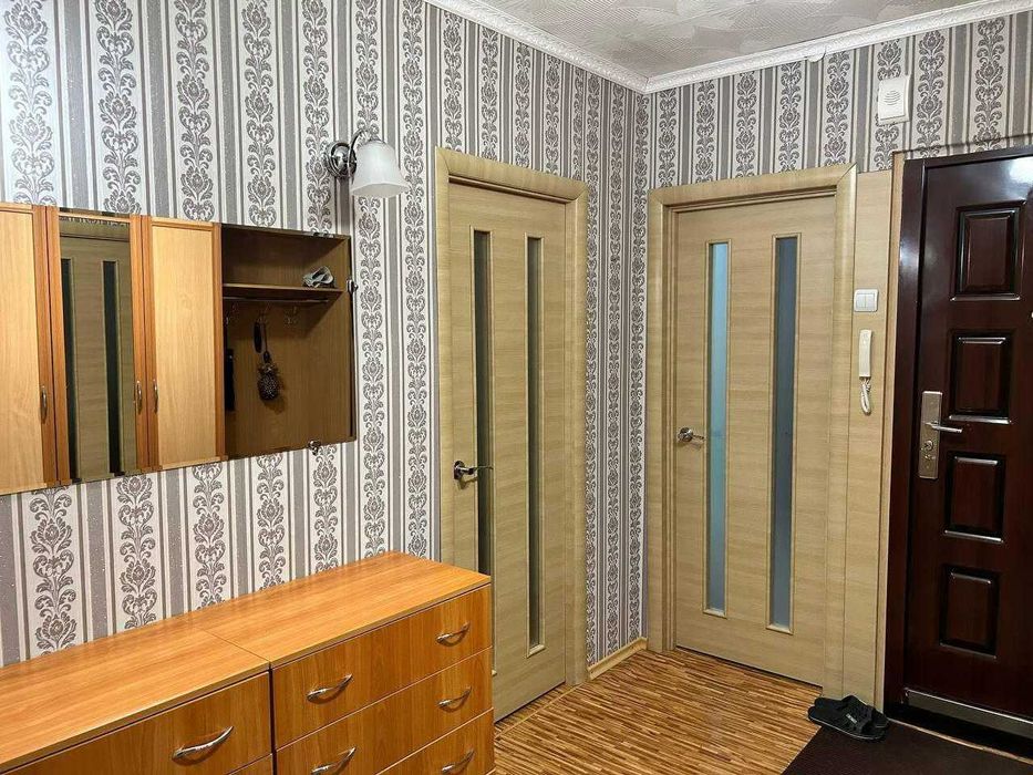 Продам 3 комнатную квартиру