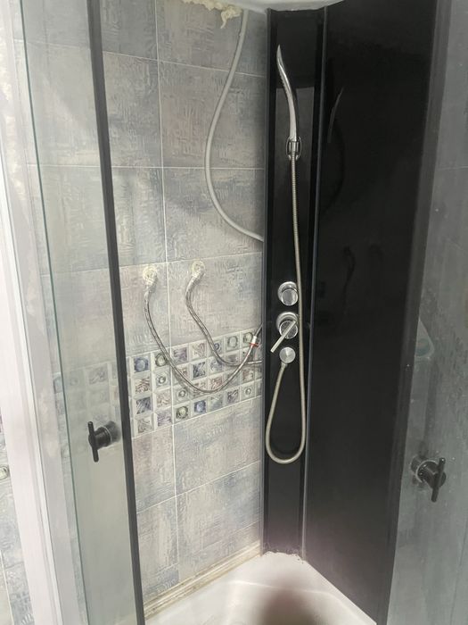 Продается душевая кабина