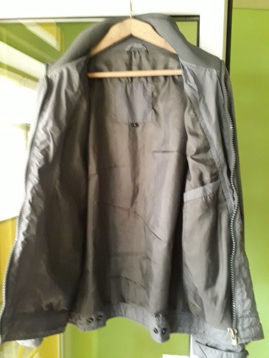 Продава се мъжко яке "МАDОC"