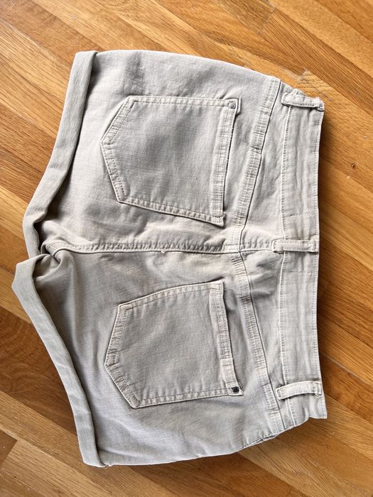 Pantaloni scurti RESERVED, marimea M (38)