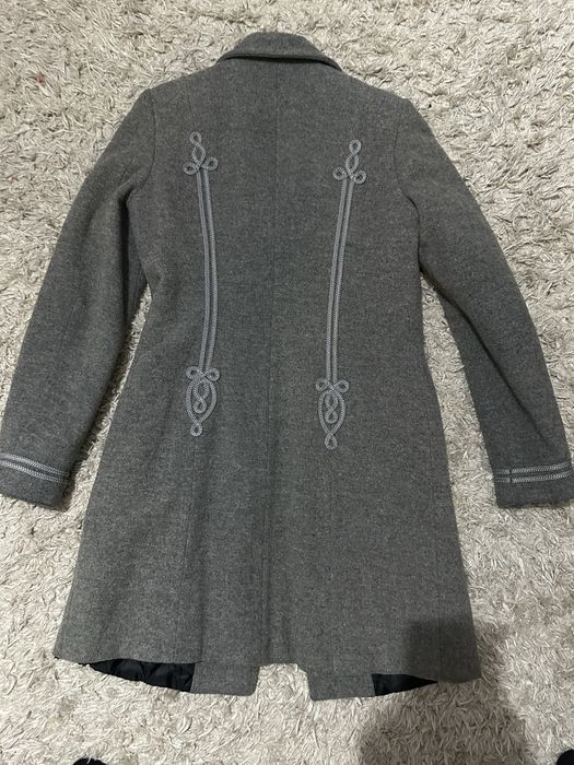 Palton Helvien marime 36