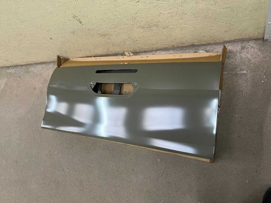 Крышка Багажник , Задний Борт Toyota Hilux 2015- / Тойота Хайлюкс 2025