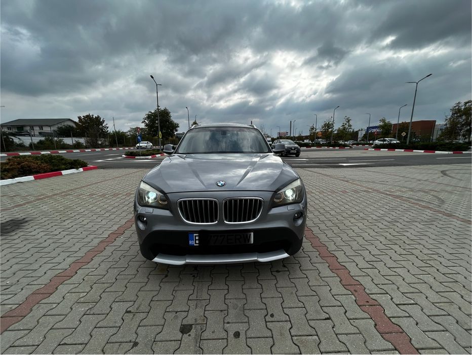 BMW X1 2011 — imagine 4