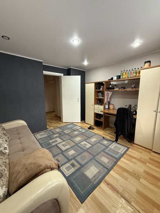 Продам 2 комн.кв в 19 микр.