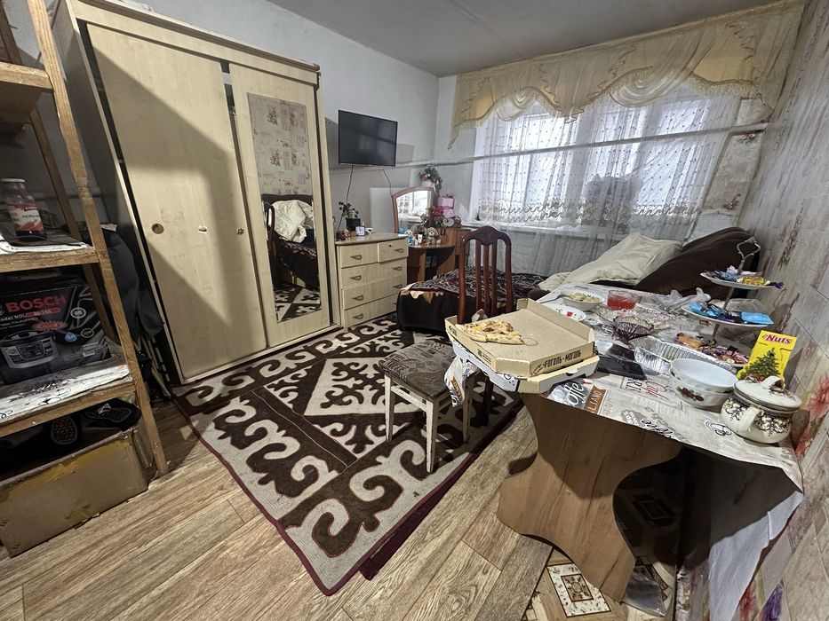 Продам жилой магазин