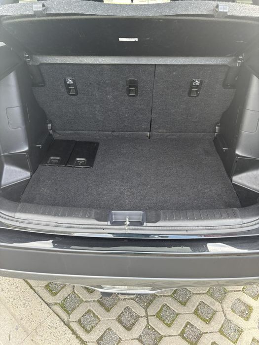 Продава се SUZUKI VITARA 2021