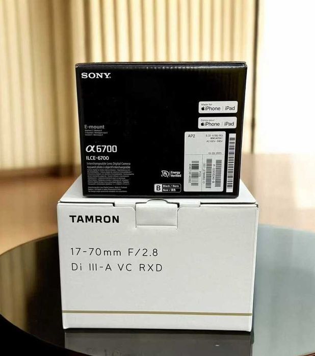 Продаю Sony A6700+Tamron 17-70mm F/2.8 DI III A-VC RXD