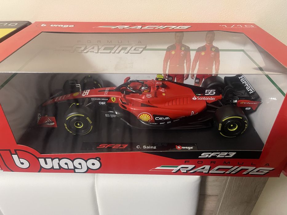 Продавам колекционерски модели на формула 1 Bburago 1:18, Ferrari