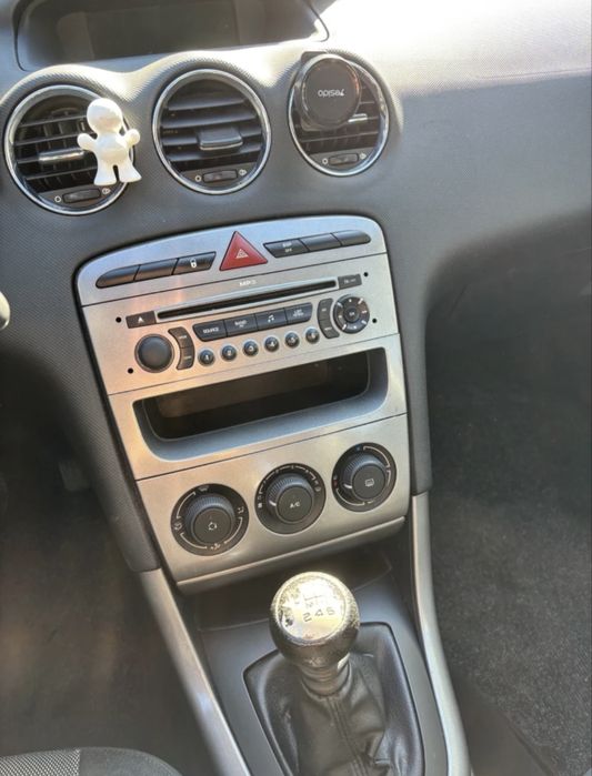 Peugeot 308 Хечбек