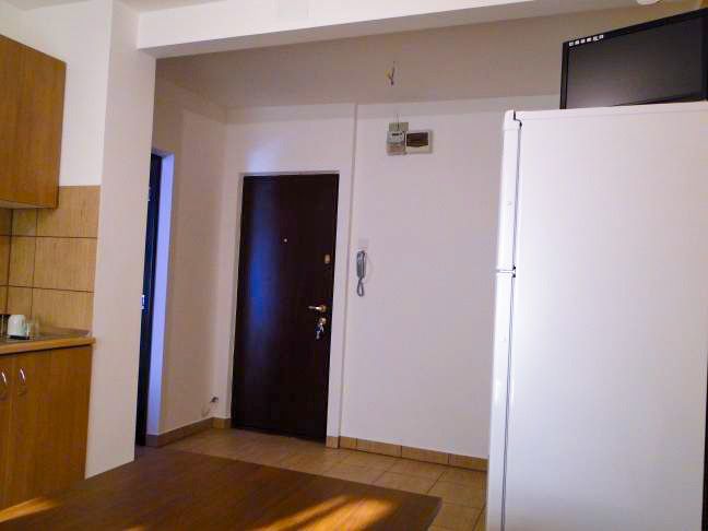 Vand apartament 2 camere Teiul Doamnei
