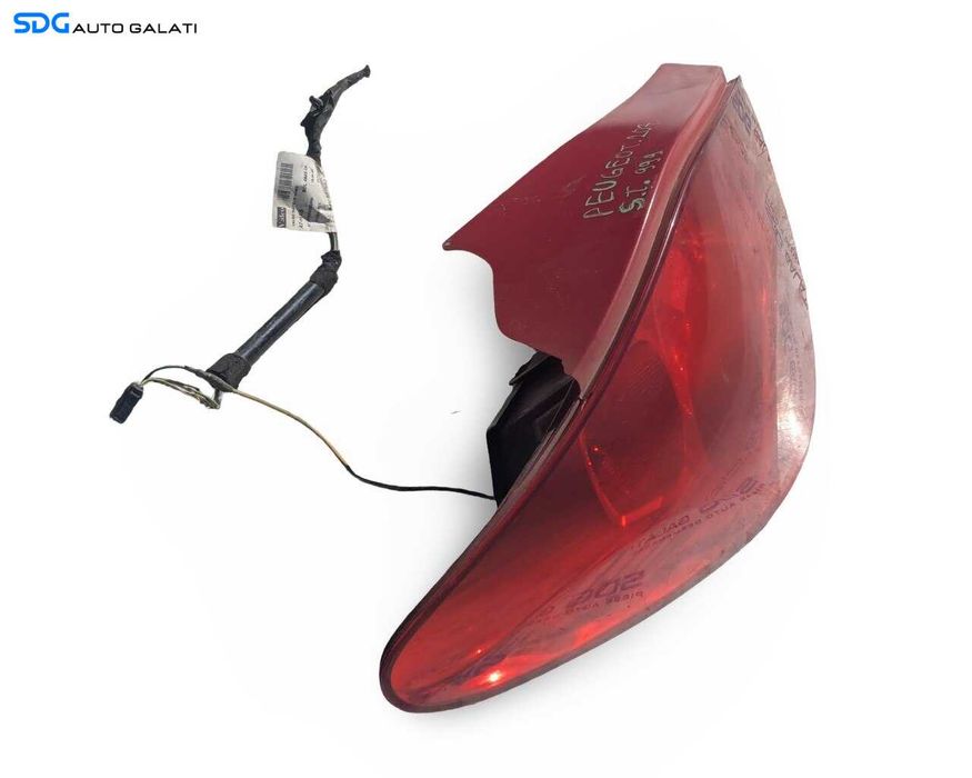 Stop Lampa Tripla Stanga Peugeot 207 2006 - 2014 Cod 9649986680-03 [LR6038]