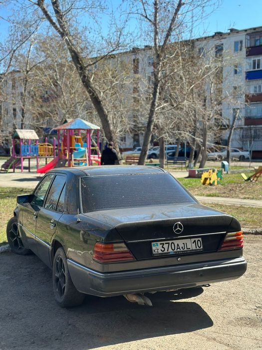 Продам мерседес 124