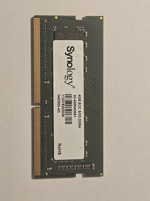 Vând memorie Synology 4 Gb DDR4 ECC