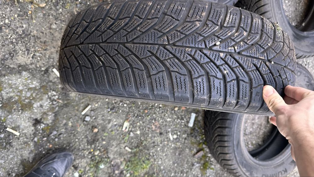 Kumho WinterCraft 195/65 R15