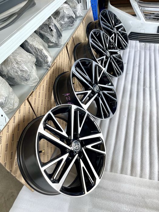 Оригинальные диски R19 Camry 80 Камри 80