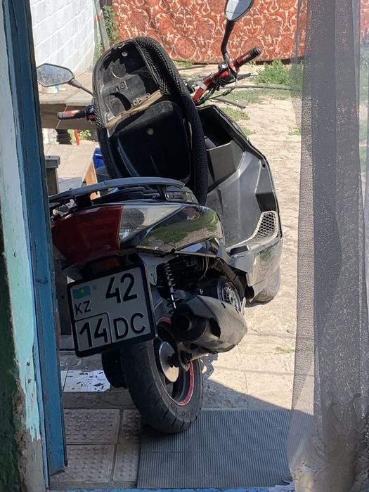 Продам скутер м8