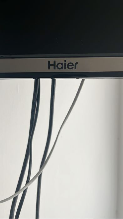 Продается телевизор , Ютуб интернет доступ есть