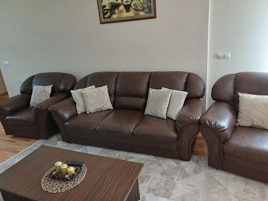 Set canapea și 2 fotolii