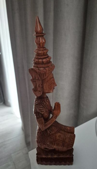 Статуетка - тайландска дърворезба