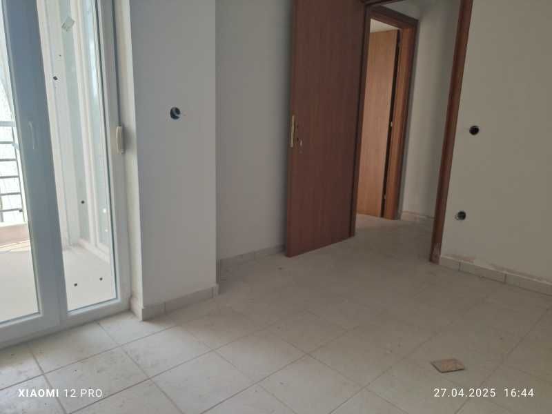 ПРОДАВА Просторен,нов апартамент в Паралия Офринио, Кавала