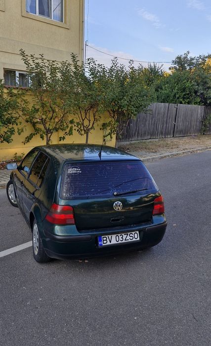 VOLKSWAGEN Golf 2002 — imagine 4