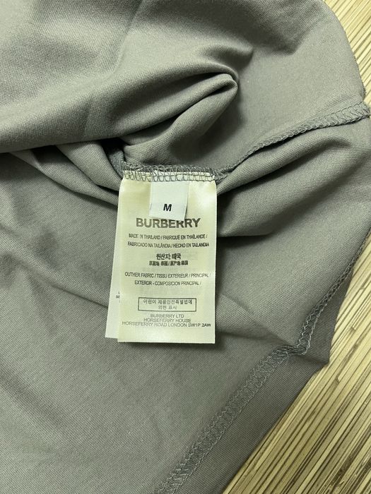 Tricou Burberry marimea XL,nou nouț