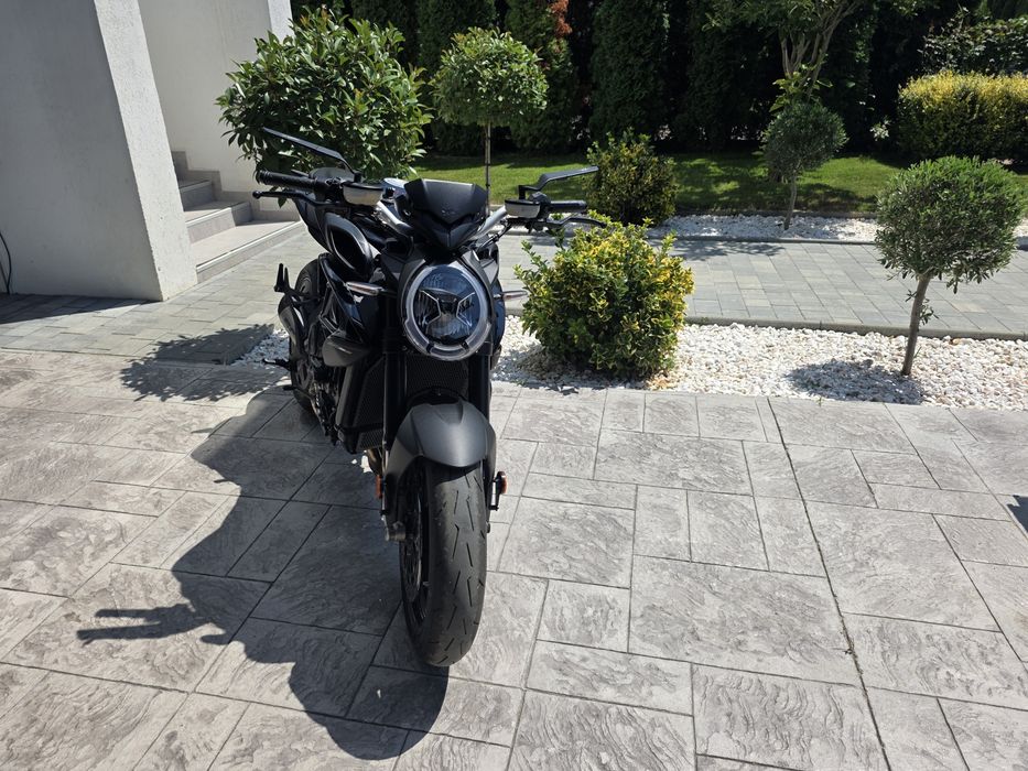 Mv Agusta Brutale 800, in garantie