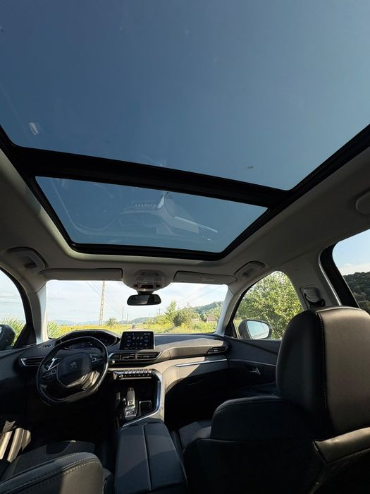 Peugeot 3008 GT Line 1.5 BlueHDi 130 CP AUTOMATĂ | 2019 | 207.000 km | PANORAMIC | 360° | FOCAL