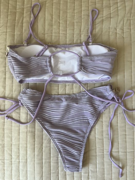 Нов бански с мидички