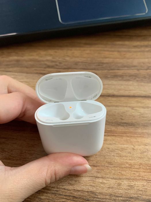 Кейс Airpods без наушников