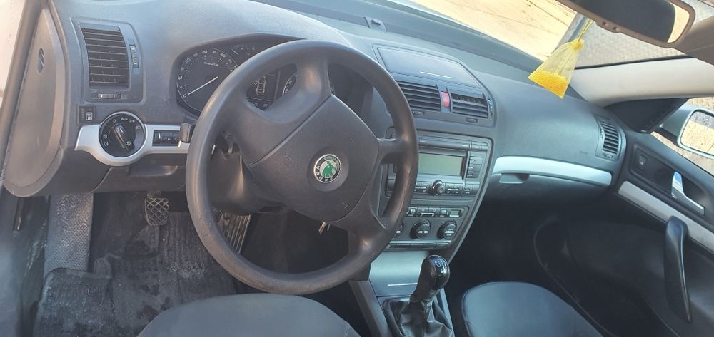 SKODA Octavia 2005 — imagine 5