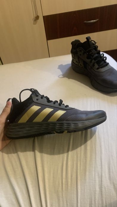 Кецове за баскетбол Adidas Ownthegame 2.0