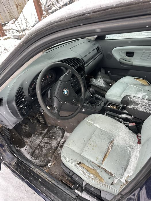 Bmw e36 320i 323i НА ЧАСТИ