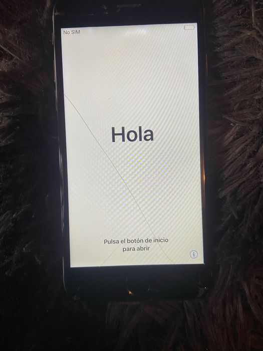 Vând două telefoane pentru piese