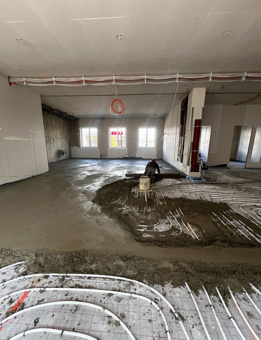 Подова Замазка / с дълго годишен опит от Германия /