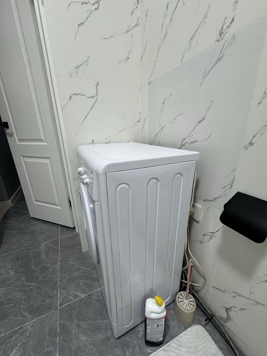 Стиралка Indesit б/у