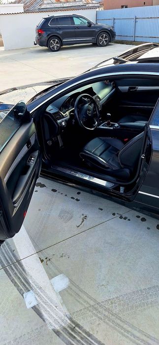 Mercedes E250 coupe