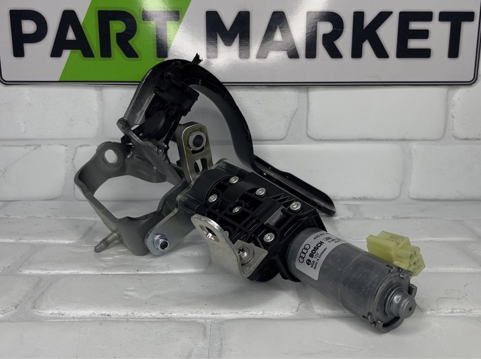 Комплект Моторчета Автоматичен Багажник AUDI Q7 4M 4M0827852A