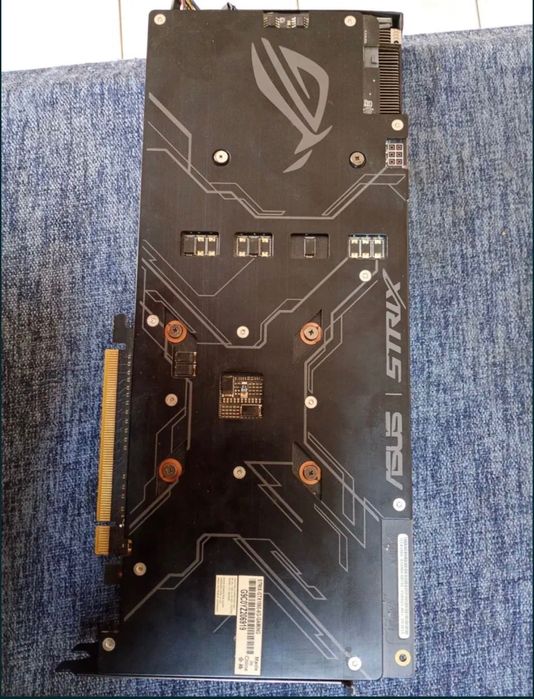 ASUS ROG STRIX GTX 1060 6GB GDDR5, placă video gaming