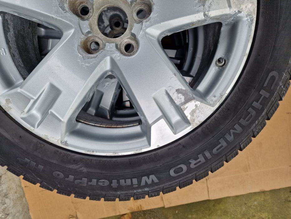 235 55 R 18 jante aliaj cu cauciucuri de iarna 5 x 114,3 ET 45