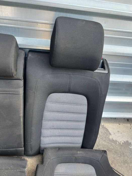 Салон за VW PASSAT B7 Плат черен+сив ном 341