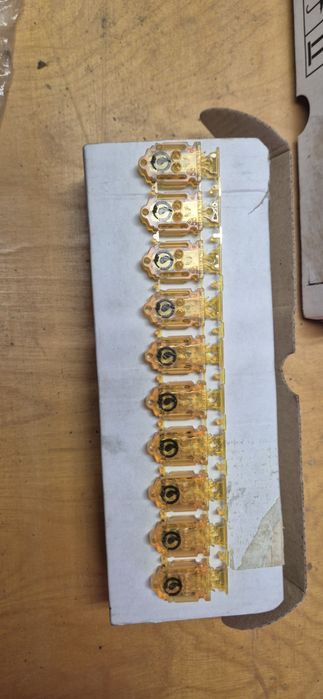 Продам пломбы пластиковые