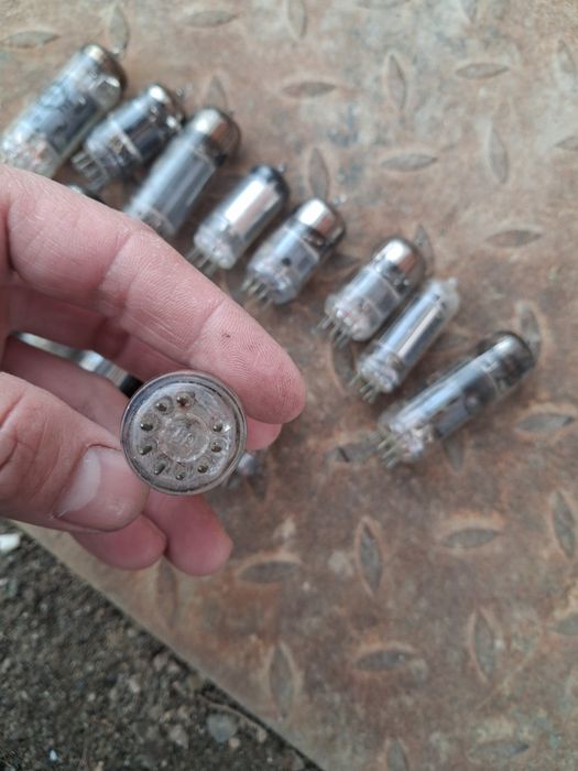 Электрондық шамдар