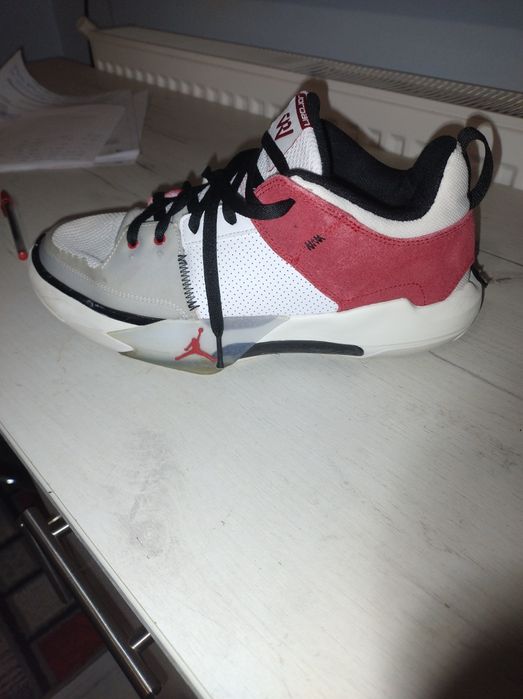 Vând Jordan one take 5