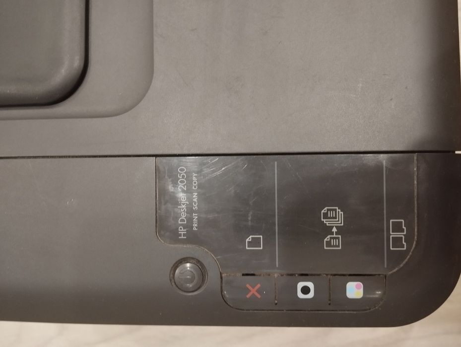 принтер HP Deskjet 2050