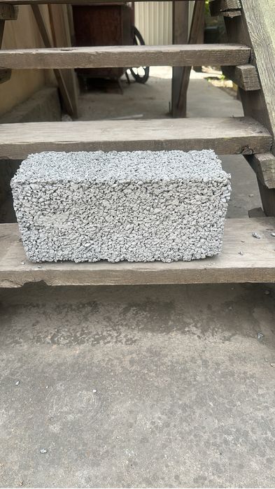 Шлакоблок және плита